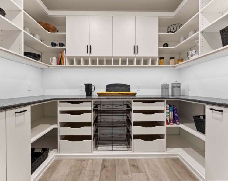 Custom Pantry Storage Solutions for Better Kitchen Organization in Greater Charlotte Homes