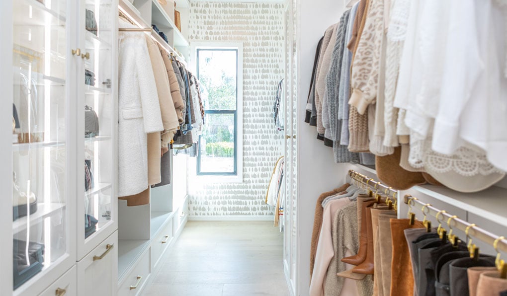white-hanging-shoe-closet