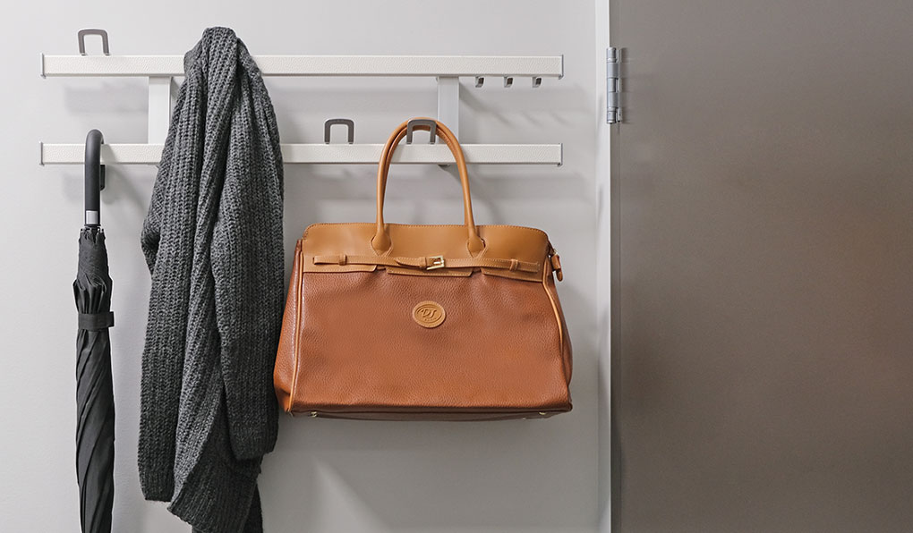 white-metal-dual-hanging-accessory-display